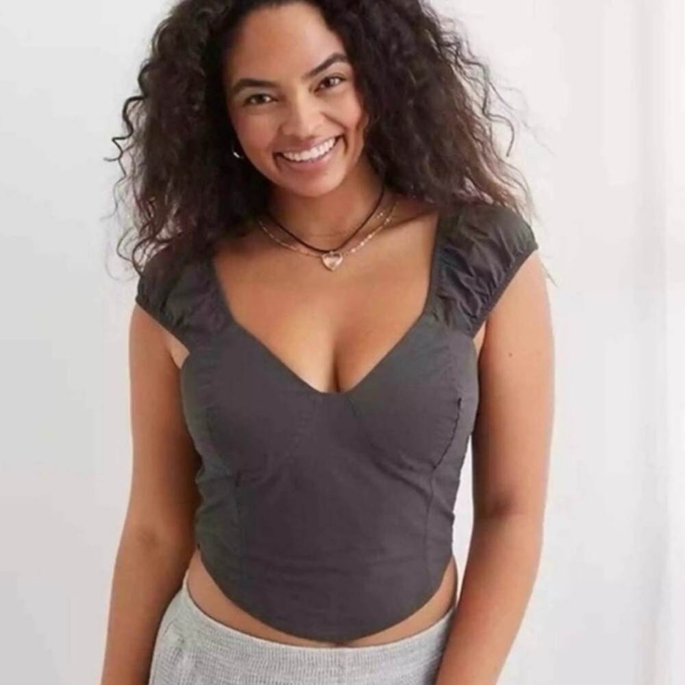Cap sleeve corset top